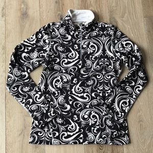 Athleta Black & White Patterned Pullover - MEDIUM